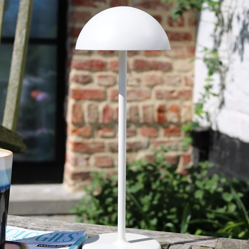 Lucide JOY - Oplaadbare Tafellamp Binnen/Buiten - Accu/Batterij - Ø 12 cm - LED Dimb. - 1x1,5W 3000K - IP54 - Wit - sfeer 1